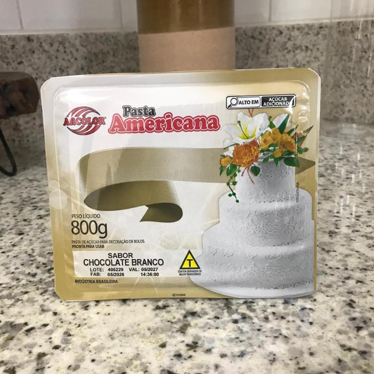 Pasta Americana Sabor Chocolate Branco - 800g - 1 unidade - Arcolor - Rizzo
