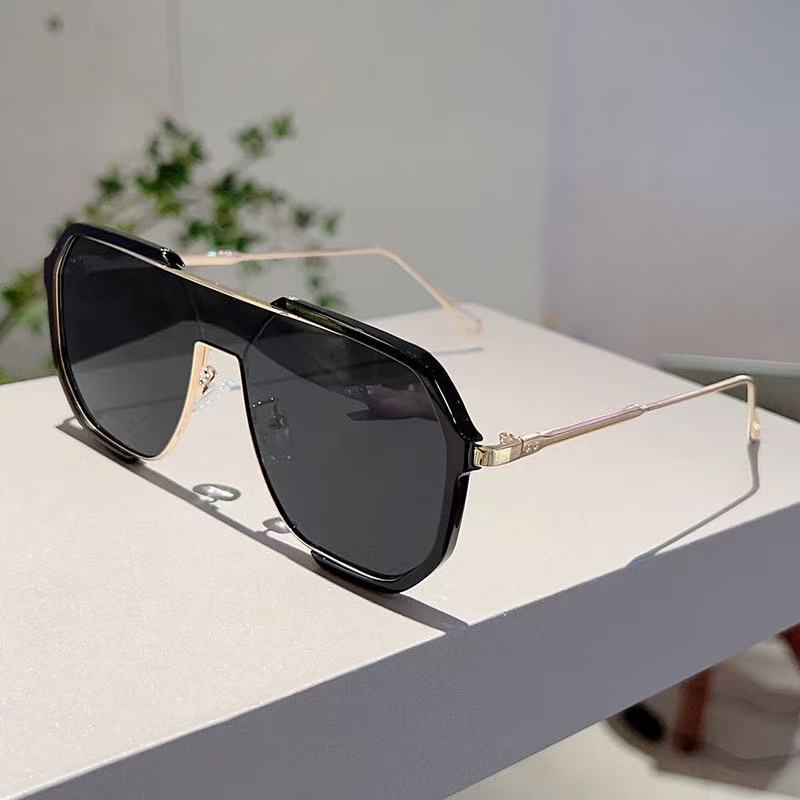 Óculos de sol quadrados com lentes inteiriças, unissex e com proteção UV. JK2604 — imagem 2 de 2