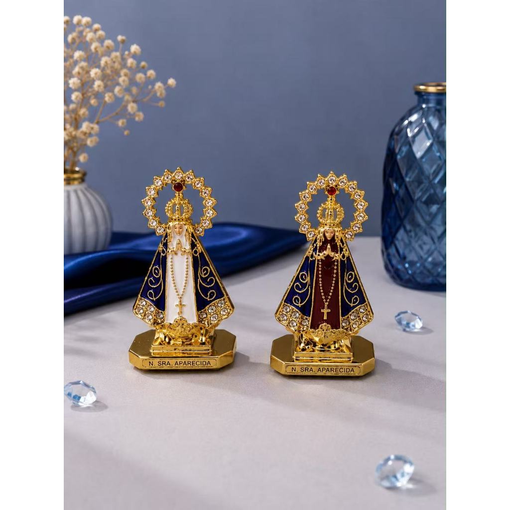 Imagem de Nossa Senhora Aparecida Dourada 9cm com Manto Azul e Pedrarias – Enfeite Religioso Decorativo ✨🙏 5-17