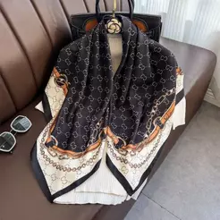 Lenço Feminino de Seda Pura 90x90cm Luxo Elegante Versátil Moda Feminina Chic Várias Formas de Uso