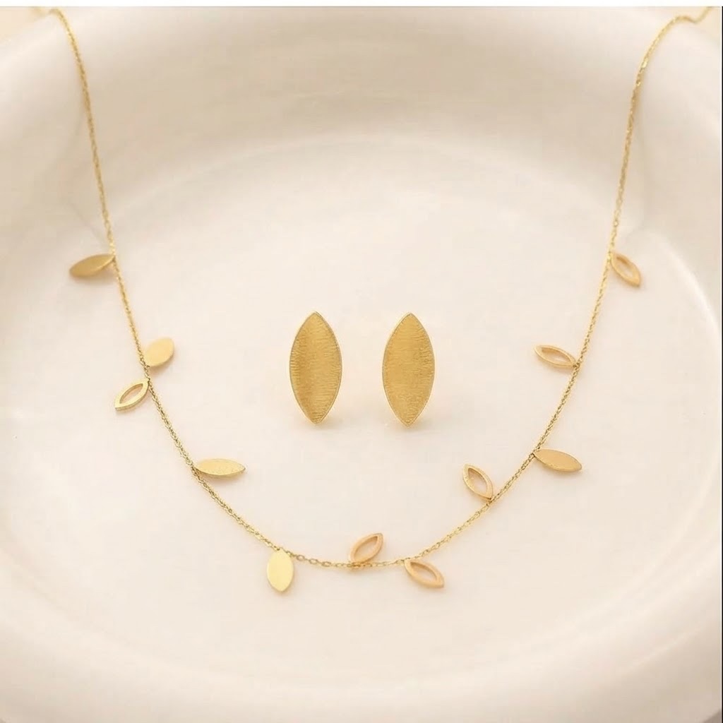 Conjunto Colar e Brincos Feminino Folhagens Coração Aço Inoxidável