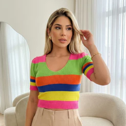 Blusa Feminina Tricot Modal Manga Curta Listras Confortável Elegante Moderno