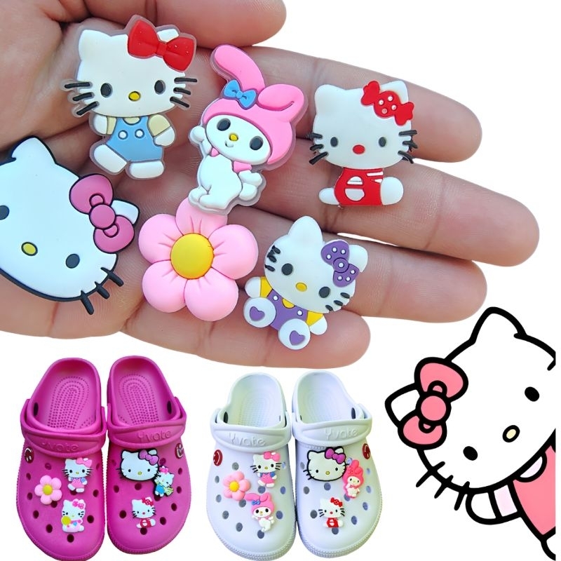 Kit 10 Pin Bottons Acessórios da Hello kitty enfeite para Sandália babuche Emborrachados Sortidos Fácil de Colocar em Oferta na Shopee