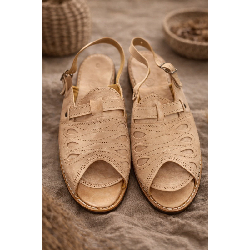 Sandália Masculina Precata Xoboi em Couro Confortável com Ajuste Traseiro – Casual