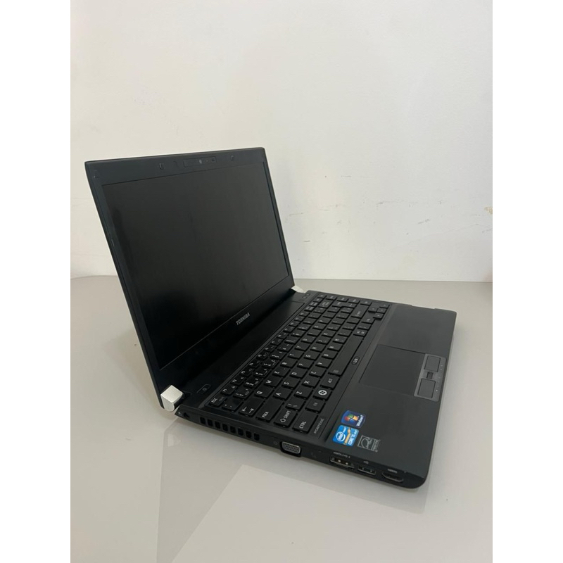 Notebook Toshiba I5 com 4gb de Ram e Hd de 320gb