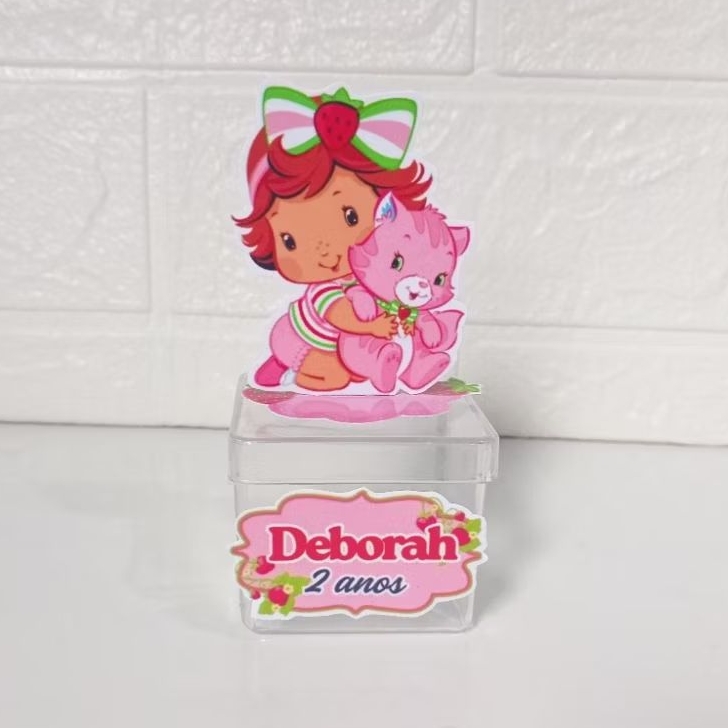 Aplique 3D personalizado para caixinha acrílica 5X5 para lembrancinhas de aniversário, tema morango baby ler descrição.