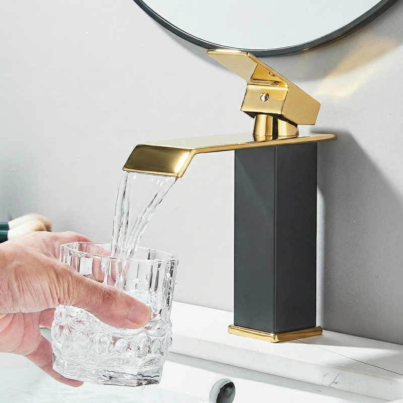YESOP Torneira Preto Dourado Banheiro Cascata Quadrado Misturador Monocomando Luxo 18cm Para Lavabo · foto 2