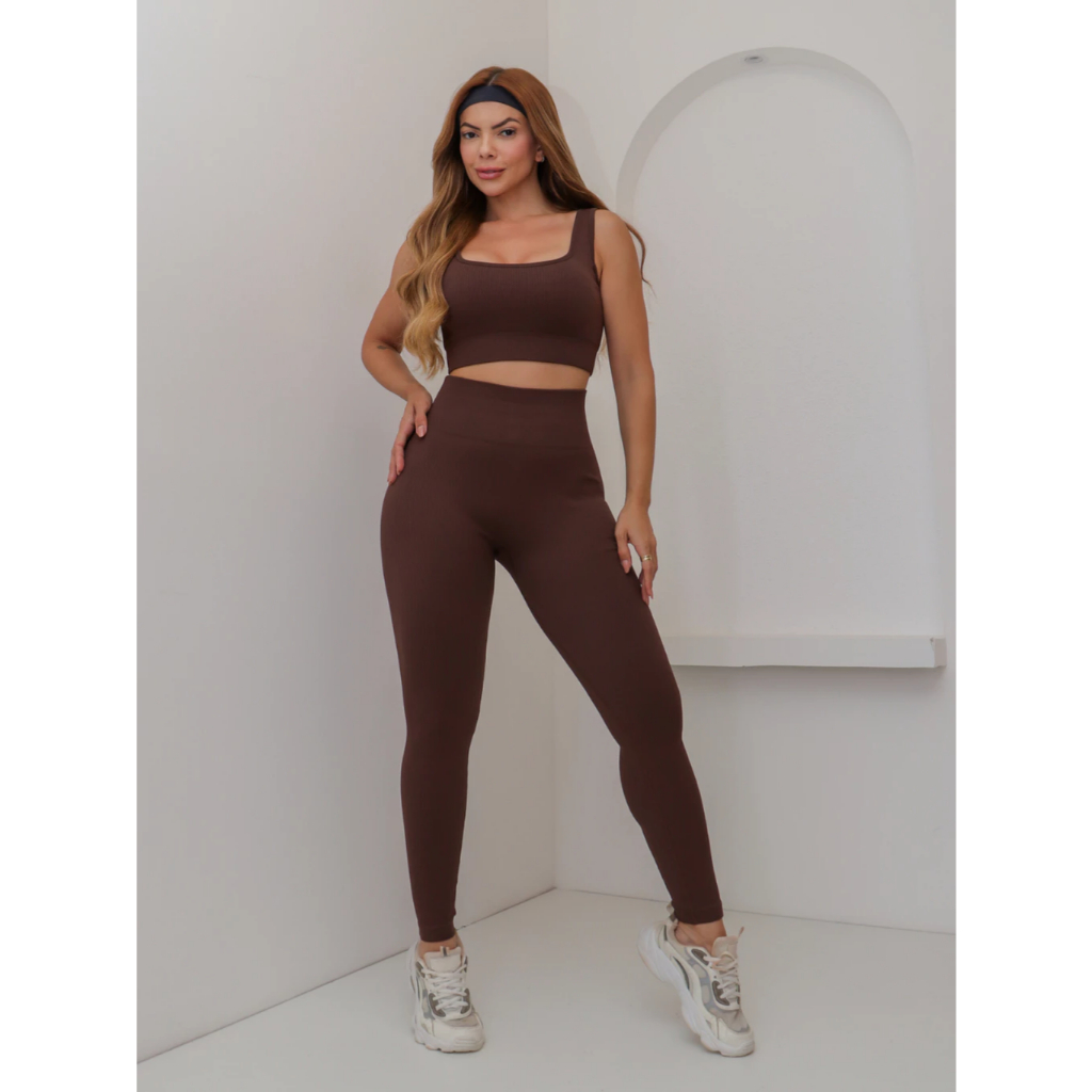 Conjunto Feminino de Academia Top e Calça em Poliamida Canelado - Fitness Confortável Academia