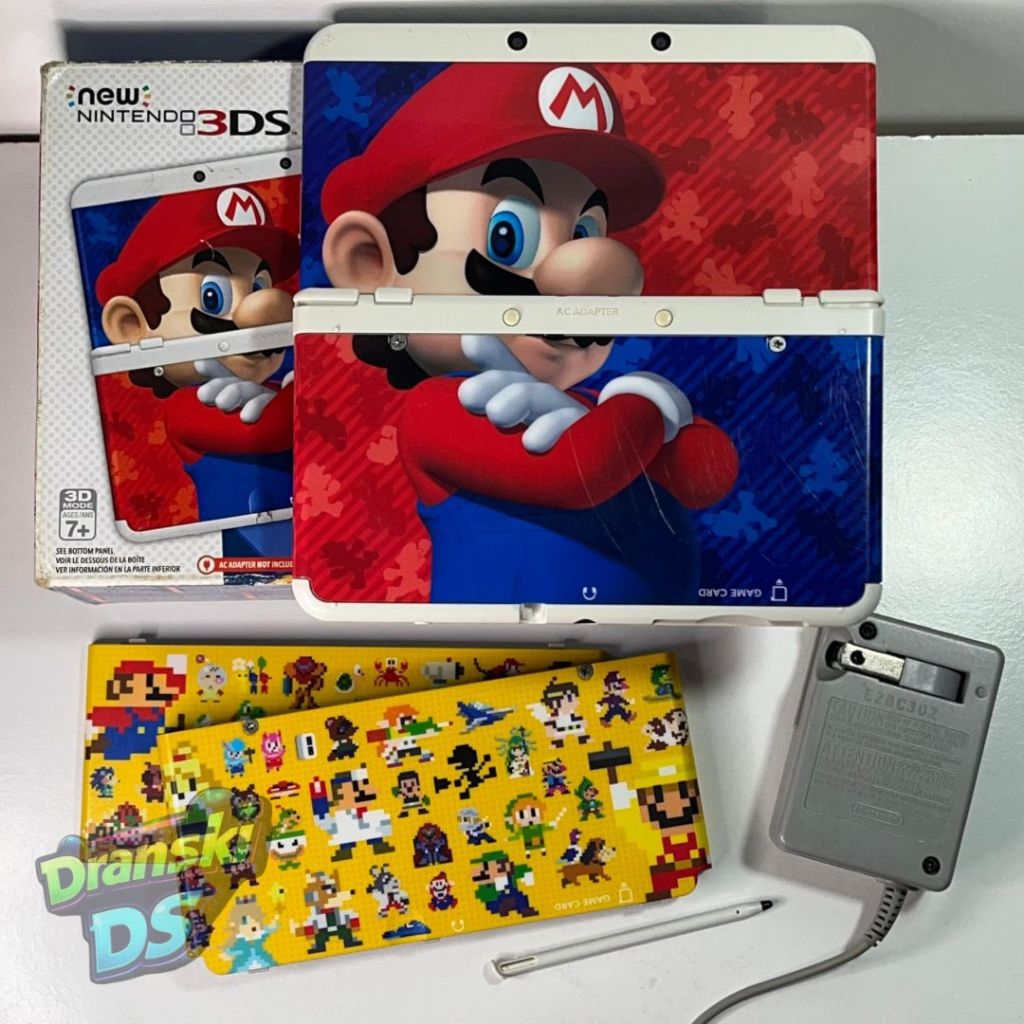 New Nintendo 3DS Super Mario 3D Land Edition 64GB Com Jogos DS/3DS/Snes/Game boy (Leia)