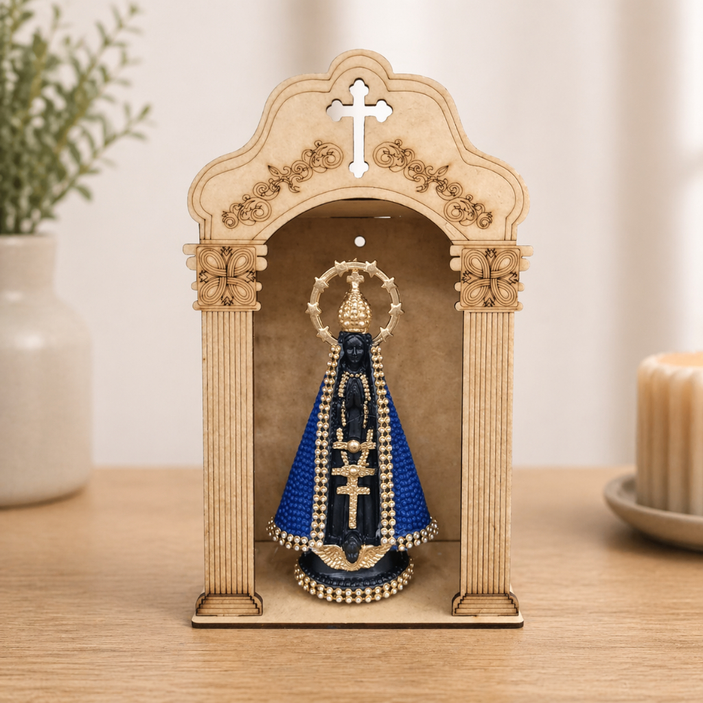 Capela MDF Nossa Senhora Aparecida Azul com Imagem Plástica Oratório Religioso Decorativo Altar Católico Presente Fé