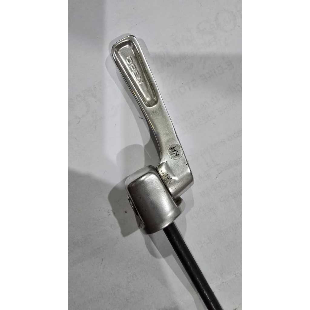 Blocagem Shimano Close 9mm Original 120mm de curso Dianteira com Detalhes Estéticos Nunca usado