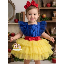 Romper/ Bunda rica branca de neve 6 meses a 16 meses