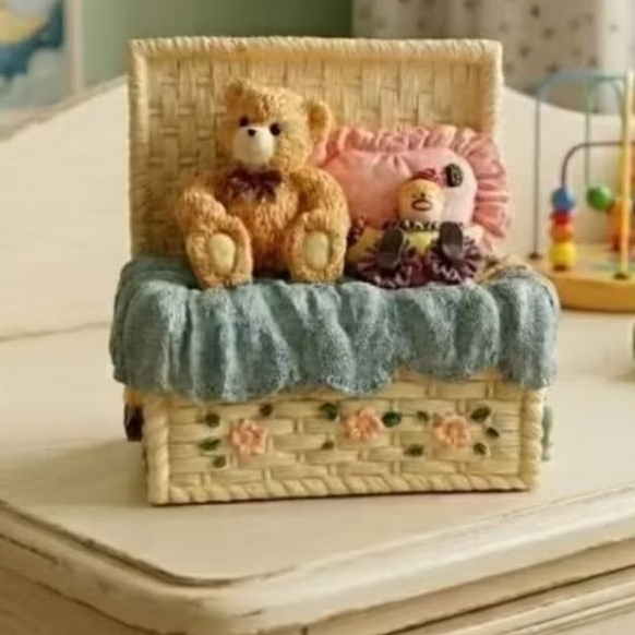 Enfeite Decoração em Resina Urso e Palhacinho no Baú Antiguidade Nostalgia Última unidades