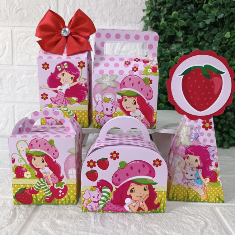 KIT CAIXAS PERSONALIZADAS MORANGUINHO/LEMBRANCINHAS ANIVERSÁRIO CAIXINHAS