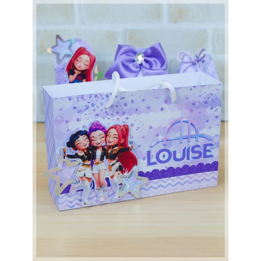 sacolinha guerreiras do k-pop huntrix-lembrancinha personalizada-festa personalizada-aniversario personalizado