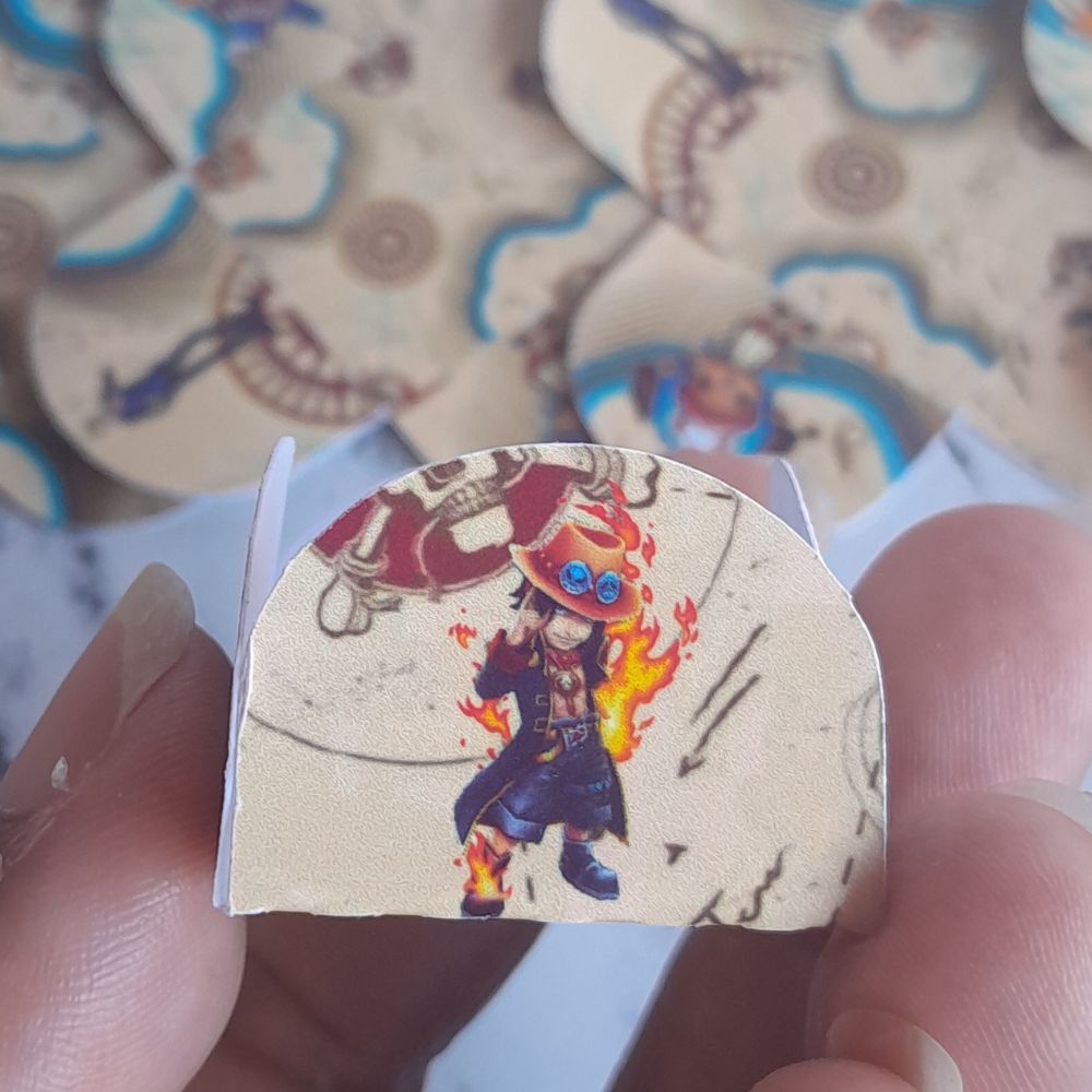 Forminha docinho One Piece personalizada no tema lembrancinha de festa infantil aniversario
