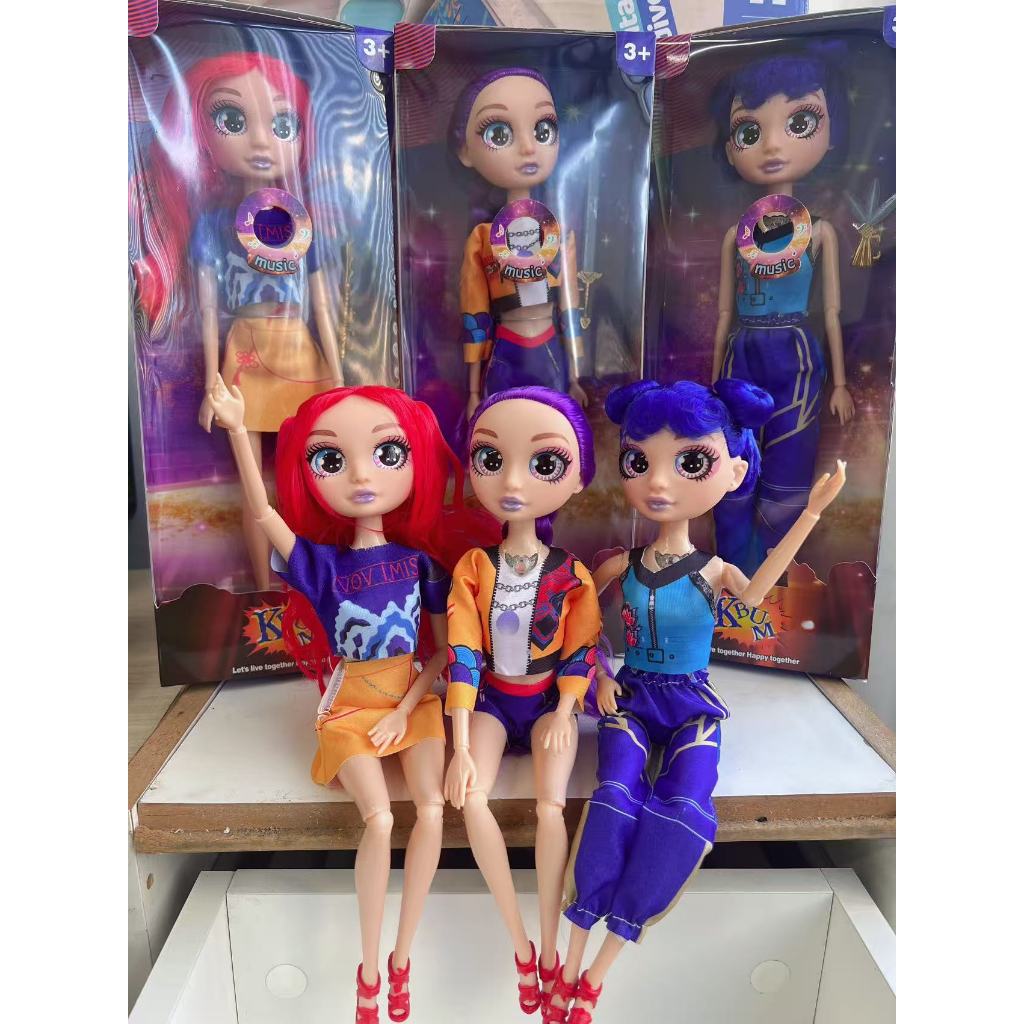 Boneca KPop Demon Hunters 32cm com Articulações Móveis Musical