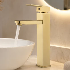 Torneira Monocomando Banheiro Alta Dourada Gold Metal Misturador Para Pia Cuba Lavabo Quadrada Luxo