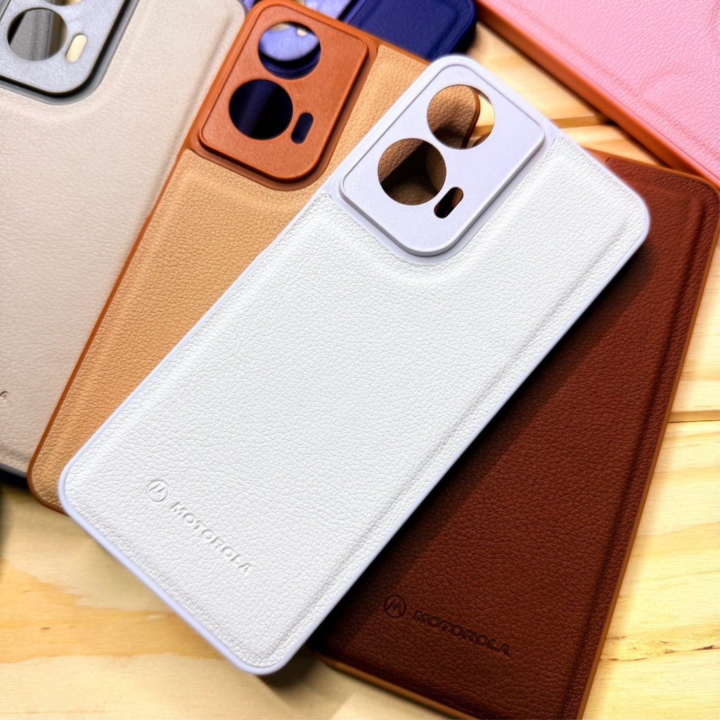 Capa Capinha Motorola Moto G35 / Motorola G35 Couro Premium Aveludada Luxo Anti Impacto Proteção para Câmera