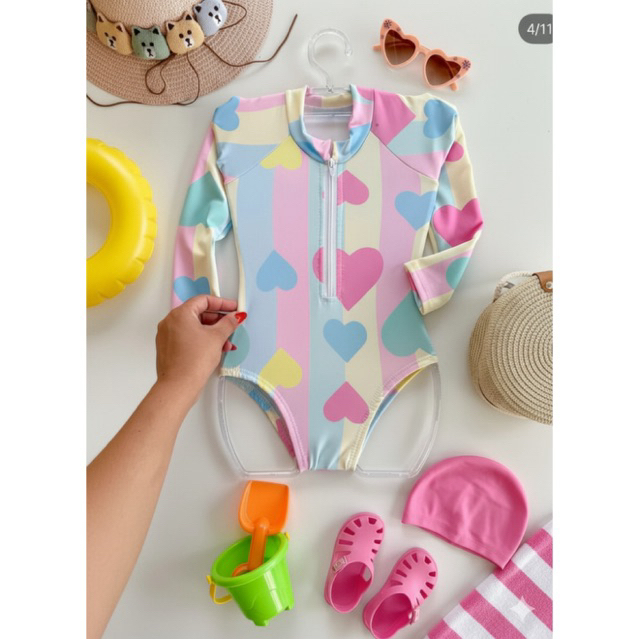 Maiô Infantil Estampas Hello Kitty Com Zíper Para Meninas