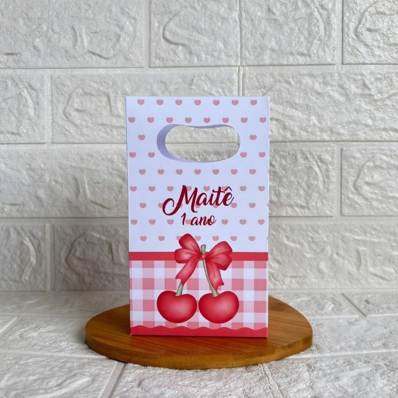MONTE EM CASA - Sacolinha Surpresa Personalizada Cerejinha - Tamanho PP - Festa Infantil - Aniversário – Lembrancinha