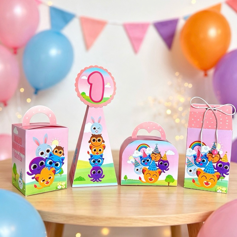 KIT/PERSONALIZADOS BOLOFOFO PARA LEMBRANCINHAS DE ANIVERSÁRIO/ FESTA BOLOFOFO MENINA ( JÁ VAI COLADO)