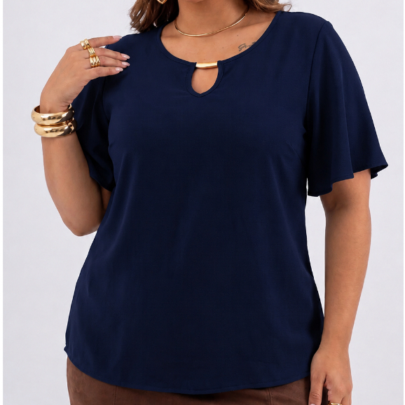 Blusa Plus Size Feminina com Manga Solta e Detalhe no Decote – Confortável e Elegante