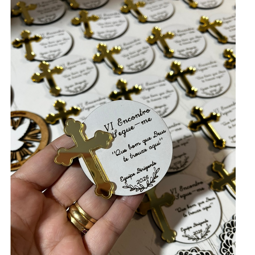 Lembrancinha Batizado Crisma Eucaristia Ímã Personalizado MDF com Acrílico Espelhado Cruz