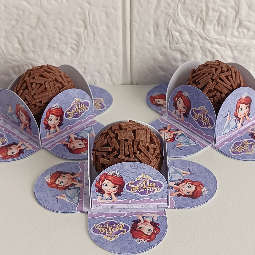 PRINCESA SOFIA, Forminhas Personalizadas 4 Pétalas Nº 6 para Doces Docinhos Brigadeiro Festa Aniversário
