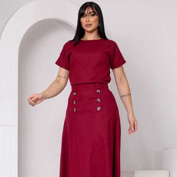 Conjunto Feminino em Linho com Camiseta e Saia Midi Elegante Liquidação2026**$