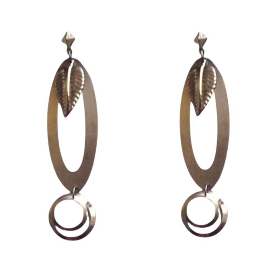 038 Bjb- Um Par de Brincos- Oval Folha- Metal Prateado- Maxi- Artesanal- Acessórios de Moda