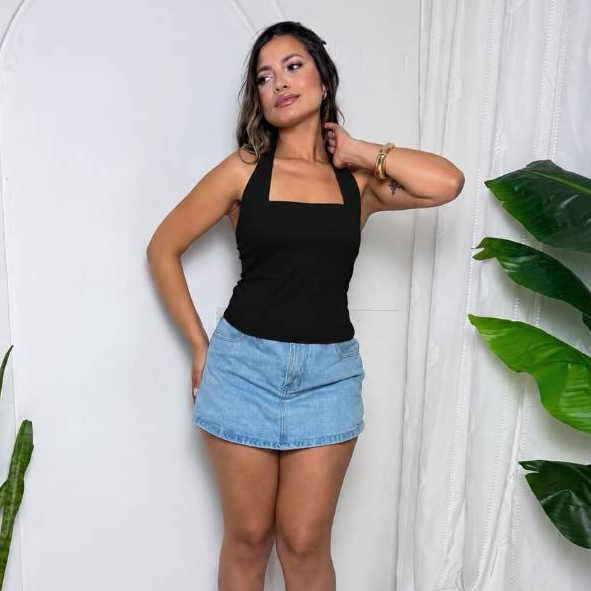 Regata Feminina Halter em Poliamida | Blusa Frente Única Justa e Moderna