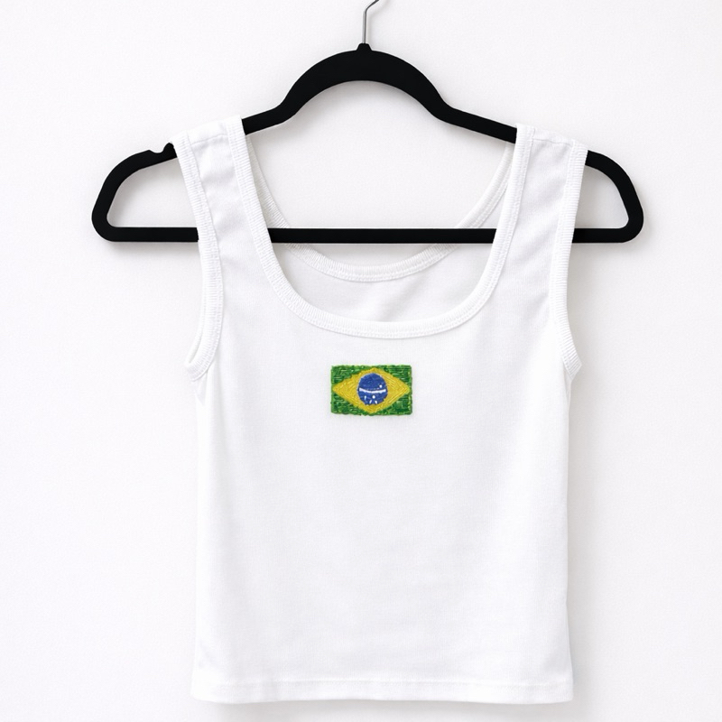 Regata Branca BORDADA A MÃO com pedrarias Brasil Copa do mundo Bandeira Do Brasil