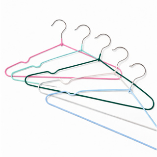 Kit com 15 e 30 unidades de Cabides de Metal Emborrachado em Oferta na Shopee