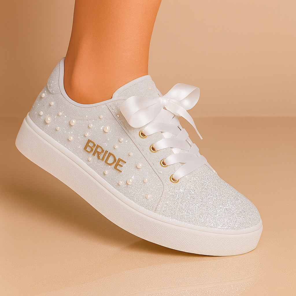 Tênis Personalizado com Glitter e Pérolas | Adesivo Premium | Nome e data | Bride ou Noiva