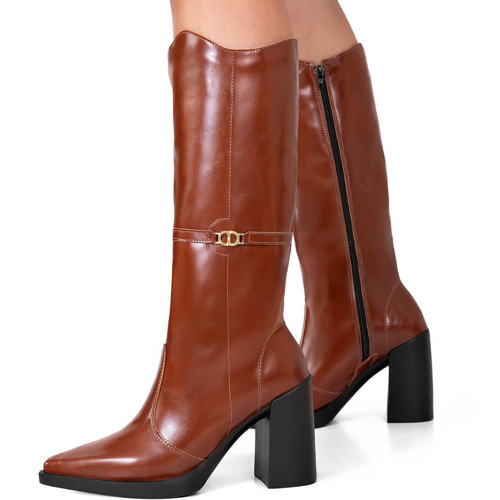 Bota Feminina Lumiss Cano Longo Salto Alto Bloco Bico Fino Enfeite Caramelo