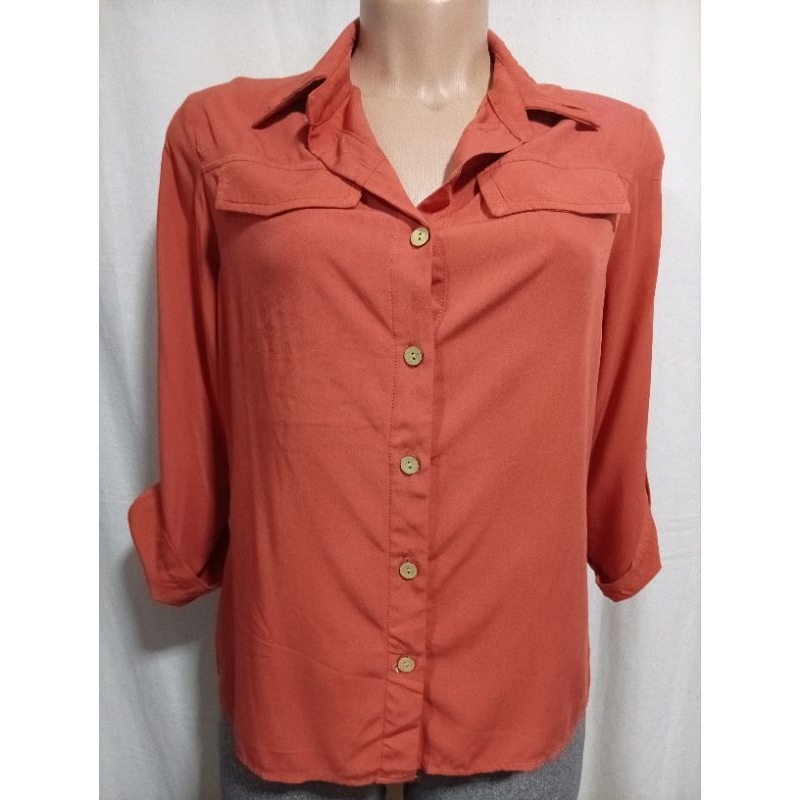 BLUSA CAMISA FEMININA VISCOSE BOLSOS FAKE MANGA DOBRÁVEL 3/4