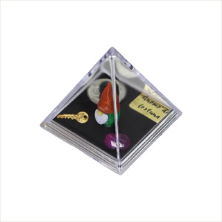 Pirâmide Pequena C/ Gnomo Da Sorte Fortuna Amuletos em Oferta na Shopee