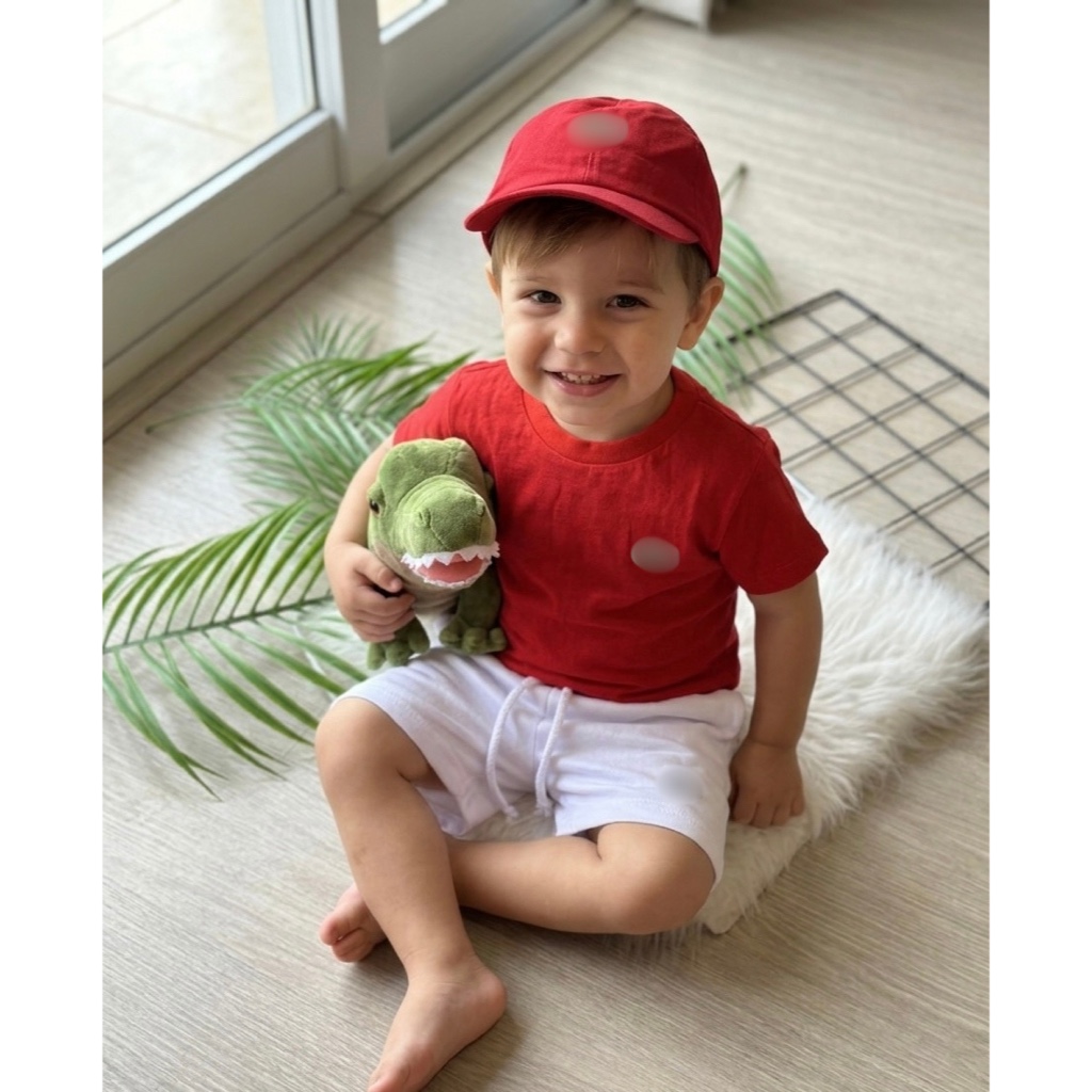 KIT Conjunto Infantil Menino Verão Camiseta + Short Moletom + Boné Conforto