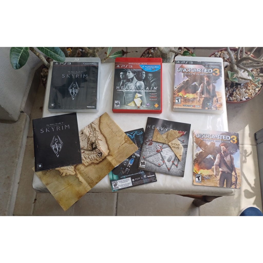 Lote 3 Jogos Ps3 Completos Heavy Rain + Skyrim + Uncharted 3