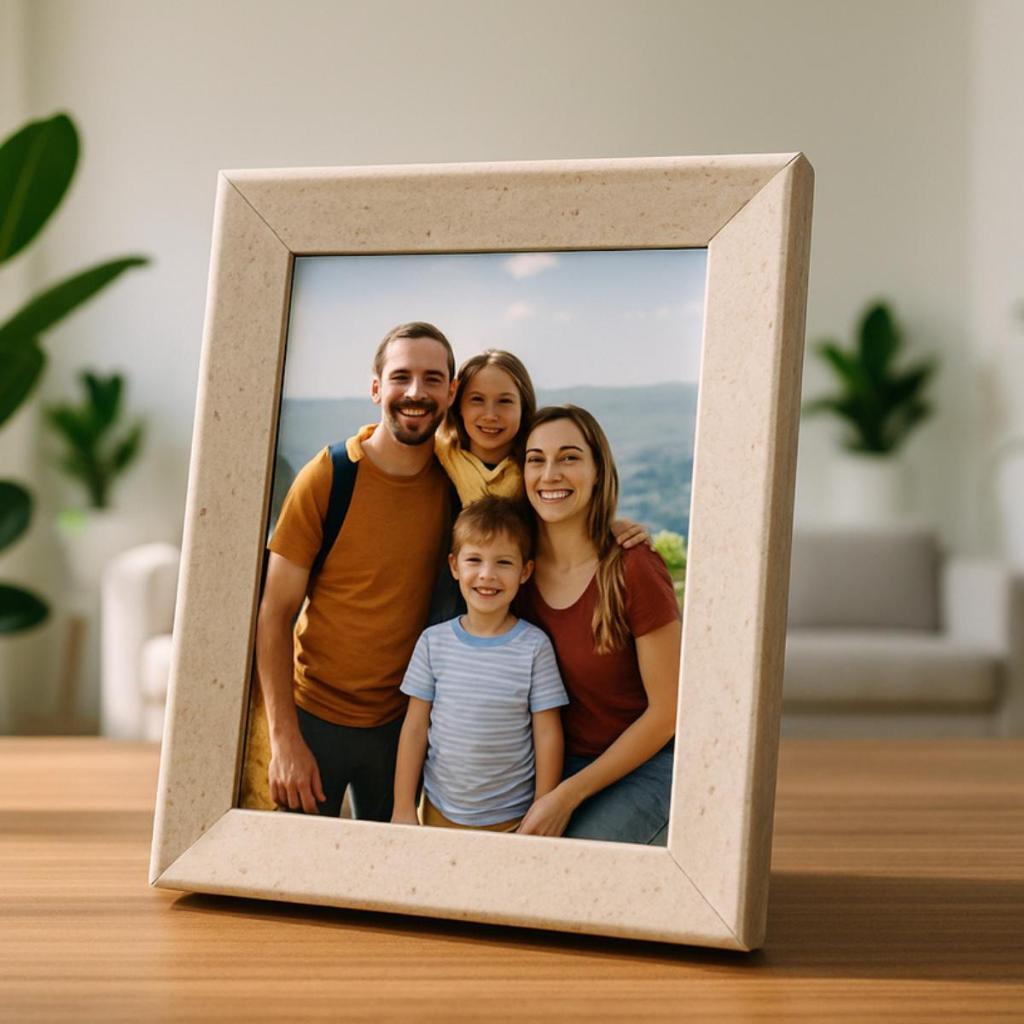 KIT 10 PORTA RETRATOS 10X15 PEQUENO LUXO FOTO DECORAÇÃO ESCRITORIO SALA Poliestireno, PVC e MDF em Oferta na Shopee