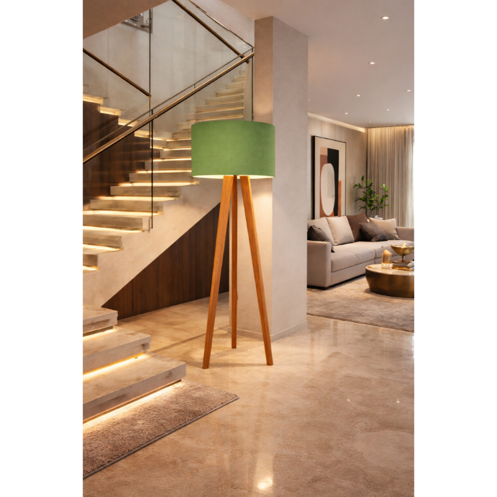 Luminária De Chão Tripé Delta Decor Com Cúpula Abajur Pés Madeira Natural