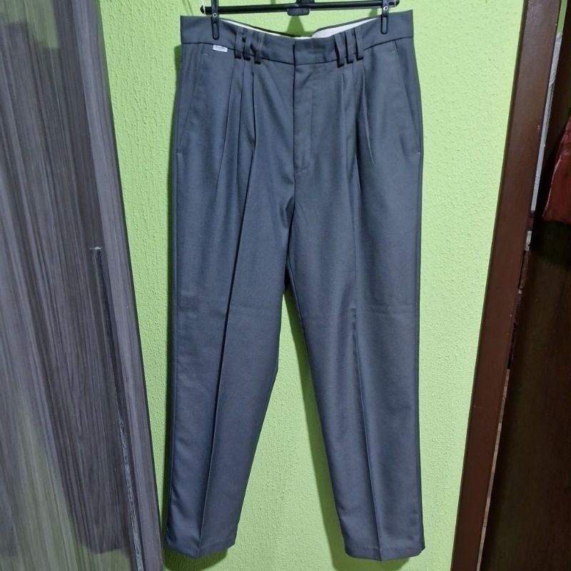 calça social masculina cinza 44 desapego brechó