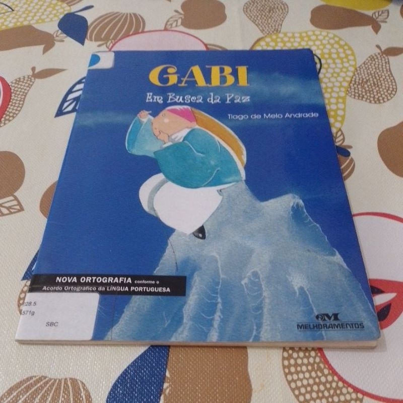 Gabi em busca da paz