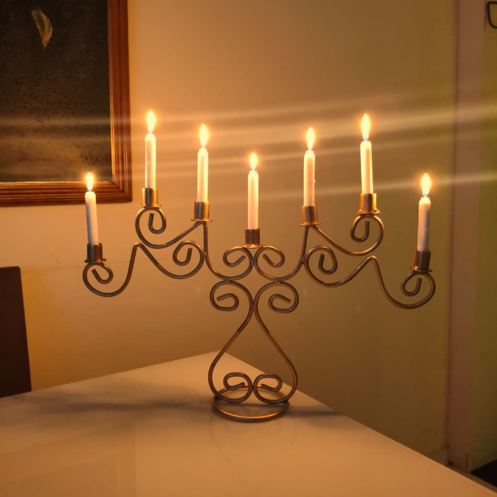 Candelabro Versailles Royale 7 Velas Dourado Ferro Maciço