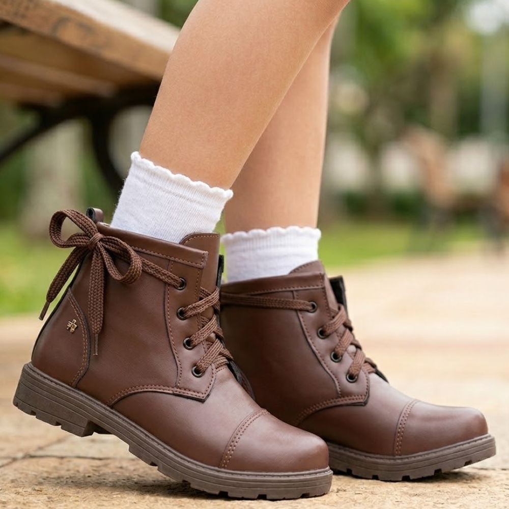 Bota Coturno Infantil Feminina Com Cadarço Tratorada Cano Médio Confortável Menina Fashion