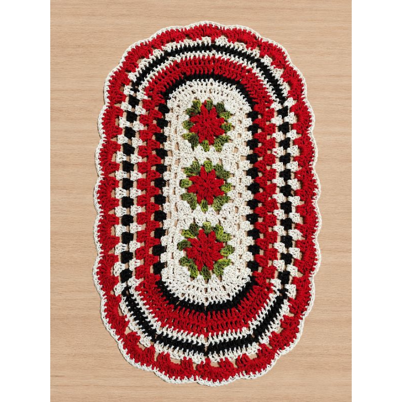 Tapete de Crochê Floral 3 Flores Vermelho Preto e Cru | Tapete Artesanal para Banheiro Quarto ou Cozinha