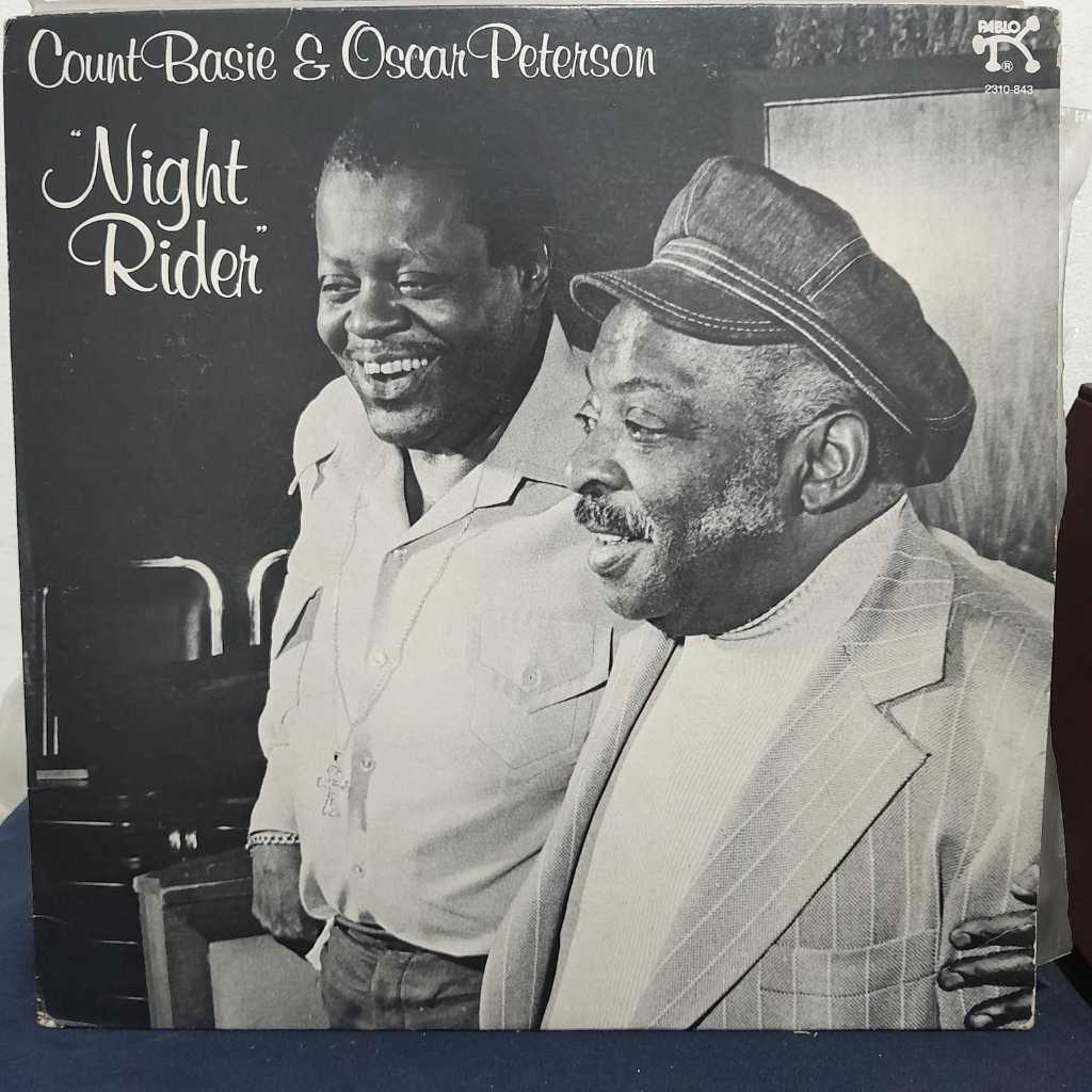 LP COUNT BASIE & OSCAR PETERSON – NIGHT RIDER – 1980  RARÍSSIMO ENCONTRO ENTRE DUAS LENDAS ABSOLUTAS DO JAZZ MUNDIAL: CO