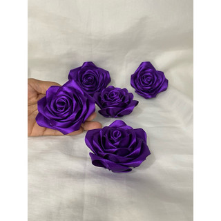 Rosas de Cetim Artesanais Roxas para Decoração – Escolha Kit com 5, 10 ou 15 Unidades