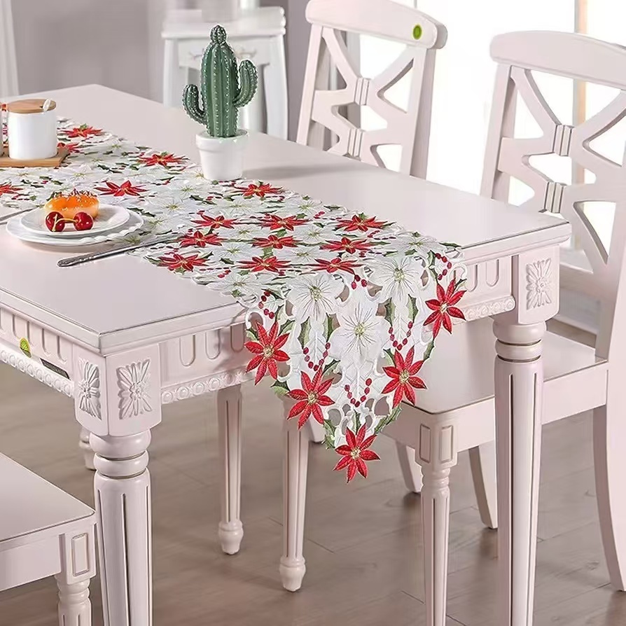 CAMINHO DE MESA DE NATAL 180METR